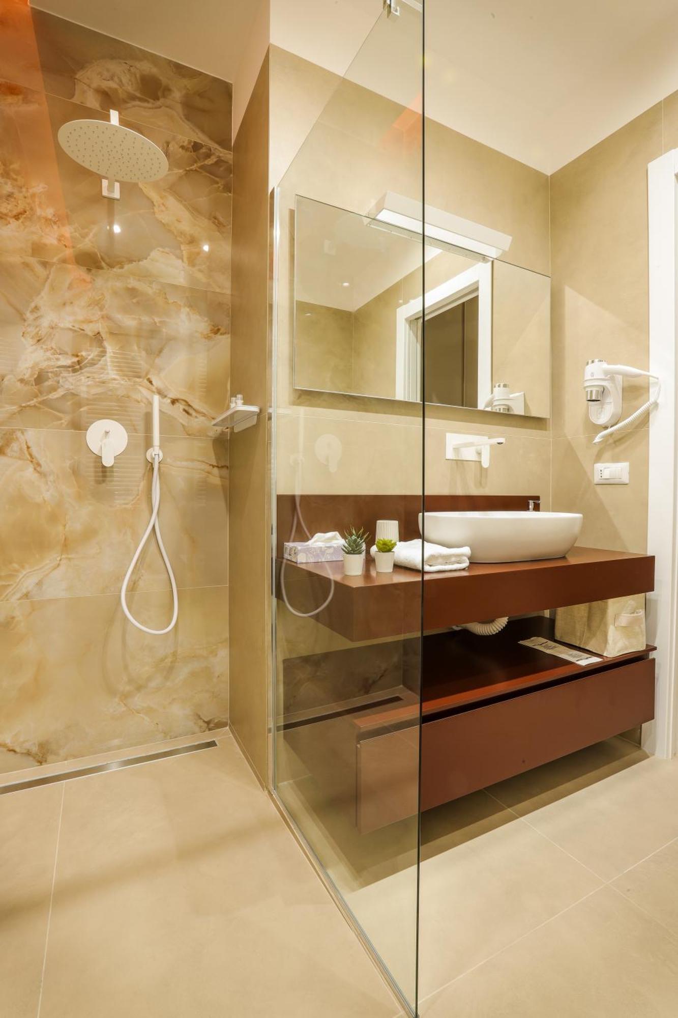 Conte Relais Suite Naples Luaran gambar